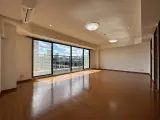 アーバンコート市ヶ谷 2LDK