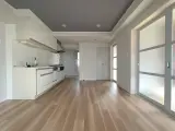 グランドメゾン本郷 2LDK