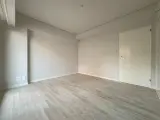 パレロワイヤル六番町 2LDK