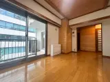 パセオ青山 3LDK