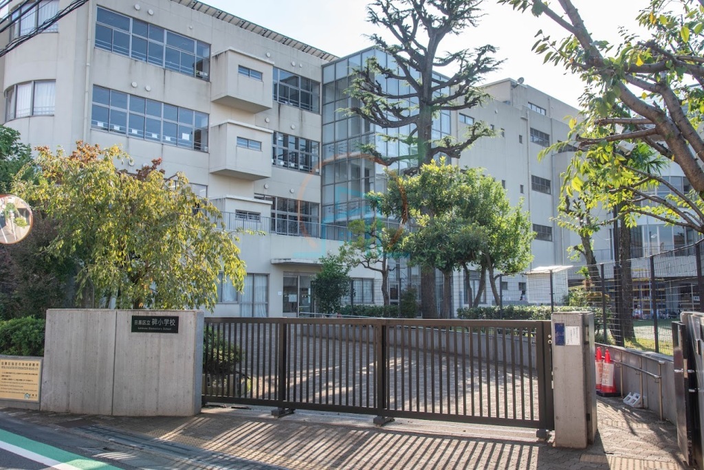 碑小学校