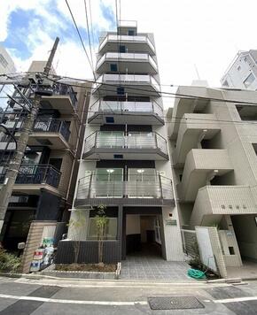 Modern Residence 新宿御苑