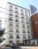 秀和南青山レジデンス