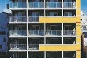 ライジングプレイス浅草弐番館の外観