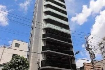 ルジェンテ・バリュ上野根岸の外観