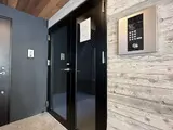 trias白金台 エントランス