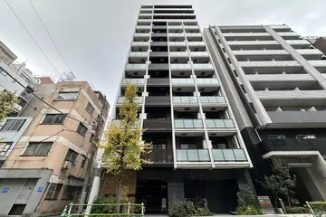 リビオレゾン新虎通りの外観