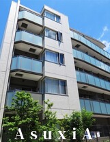 カスタリア目黒平町