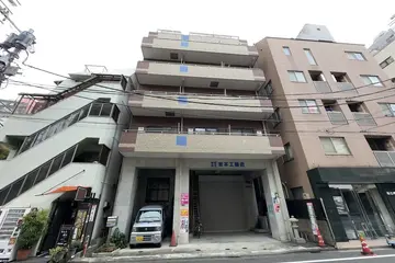 芝132金杉アパートメントの外観