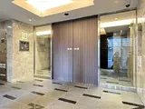 コンシェリア新橋 SIX エントランス