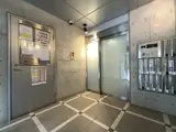 ラティス新橋 エントランス