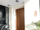 石田ビル エントランス