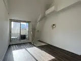 ラティス新橋 洋室