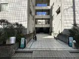 フロンティアテラス目黒（旧：アパートメンツ目黒行人坂） エントランス