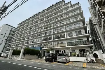秀和代官山レジデンスの外観