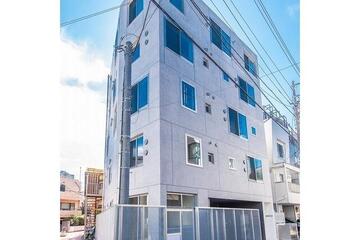 ASTILE西新宿の外観