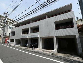 ニューハイツ切り通し