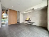イニシアイオ芝公園 エントランス