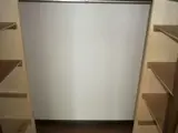 コロネード市ヶ谷