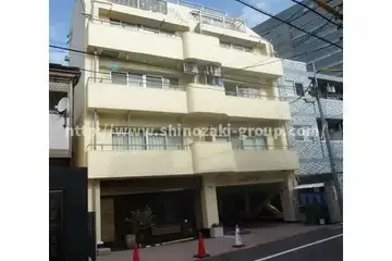 土屋マンションの外観