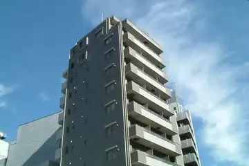 アンベリール新宿の外観