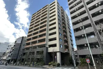 グランドメゾン神楽坂の外観