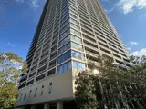 GLOBAL FRONT TOWER