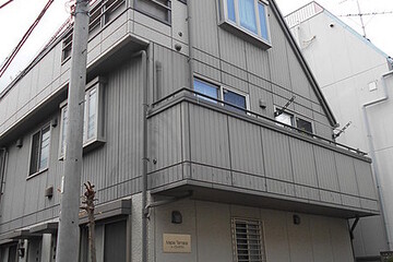 メープルテラスの外観