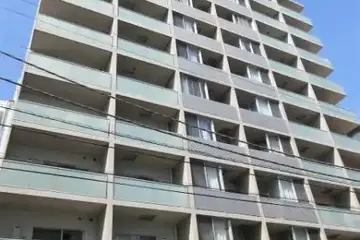 コスモリード池袋レジデンスの外観
