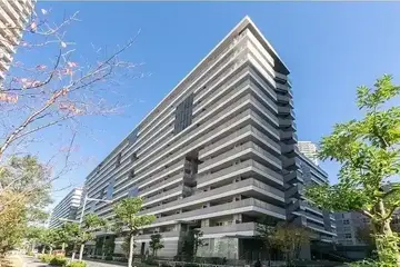 東雲キャナルコートCODAN17号棟の外観
