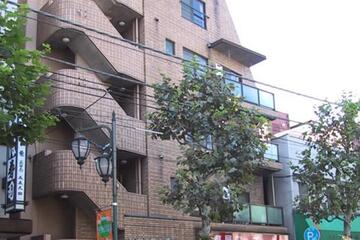 メゾン南大塚の外観