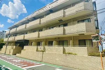 スカイコート市ヶ谷の外観