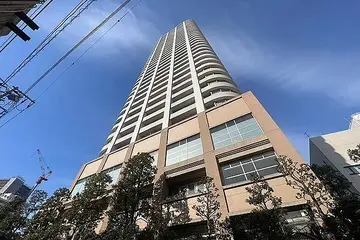 ザ・タワー・グランディアの外観