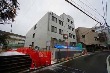 ALTERNA早稲田の外観