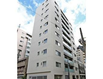 LUCULIA COURT