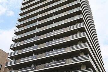 ライオンズタワー上野黒門町の外観