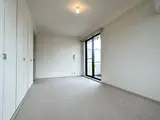 フラッツ砂土原 主寝室