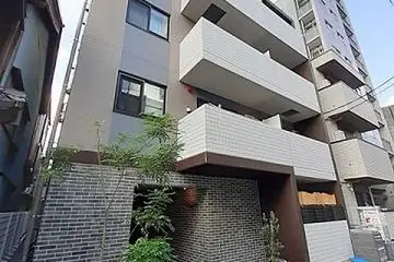 スピティ根津の外観