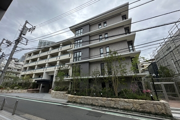 グリーンレジデンス赤坂の外観