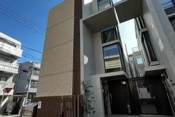 オーキッドレジデンス代々木 EASTの外観