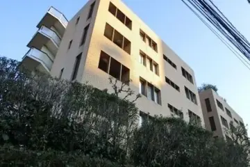 マナハウス四谷の外観
