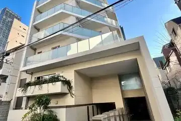 アトラス四谷本塩町の外観
