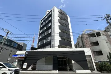 トワ・イグレッグの外観
