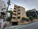 ヒルサイド白山 3階 303