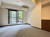 ヒルサイド白山 3階 303 主寝室