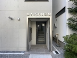 MAISON DE M 102