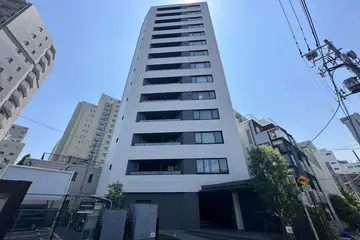 プライムメゾン本郷の外観