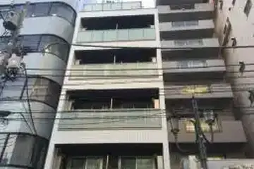 ラシーネ天神下の外観