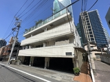 Uハイム 3階 303