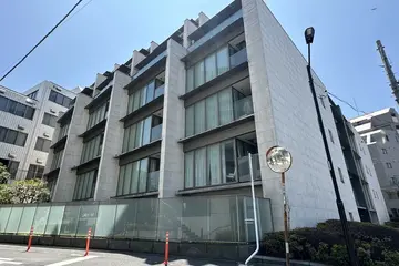 ストーリア赤坂の外観